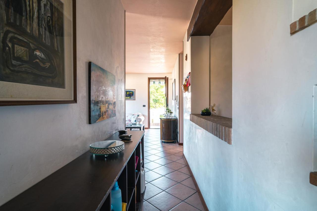 Te Vojo Ben -Furnished Flat- Apartment Santa Maria Di Sala Luaran gambar