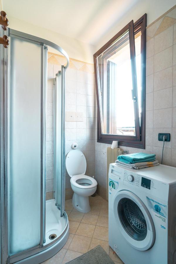 Te Vojo Ben -Furnished Flat- Apartment Santa Maria Di Sala Luaran gambar