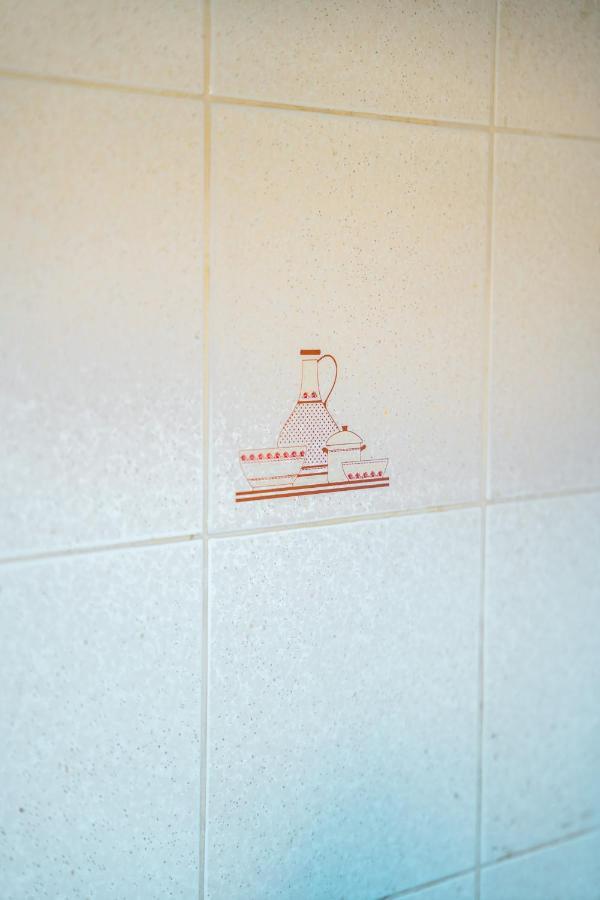 Te Vojo Ben -Furnished Flat- Apartment Santa Maria Di Sala Luaran gambar